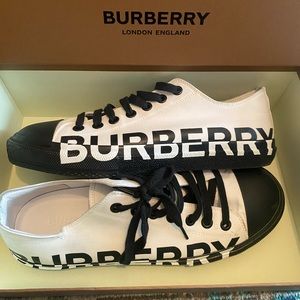 Burberry shoe